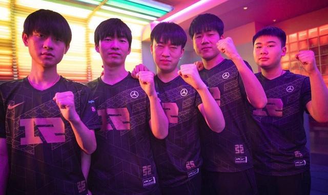 赛中表现出 赛中表现出